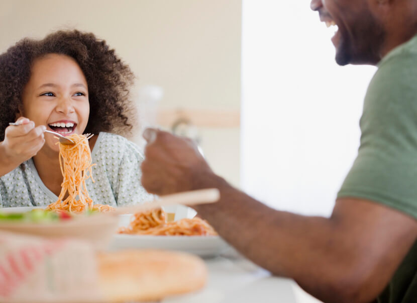 MB_BLD0069667_DadGirl_Spaghetti.jpg